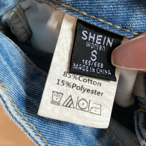 Mom Jeans (No Rips) - Picture 4 of 6